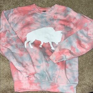 Gildan Buffalo Multi Color Sweatshirt